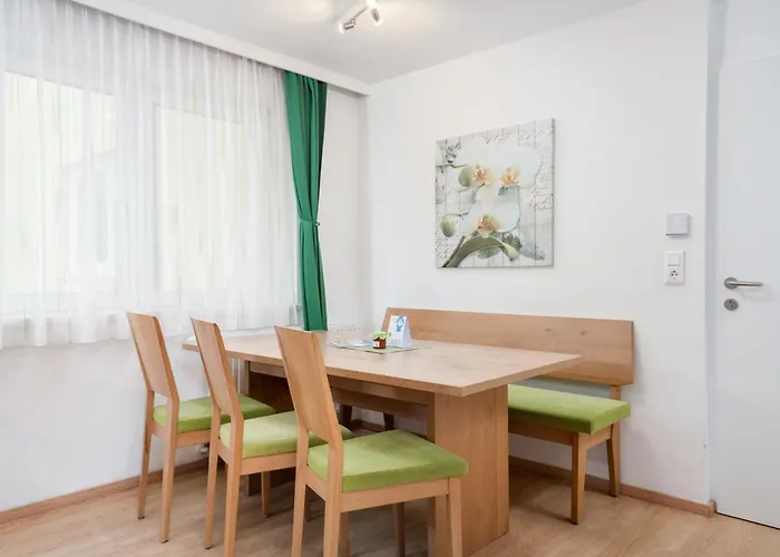 Frauenschuh Апартаменты *